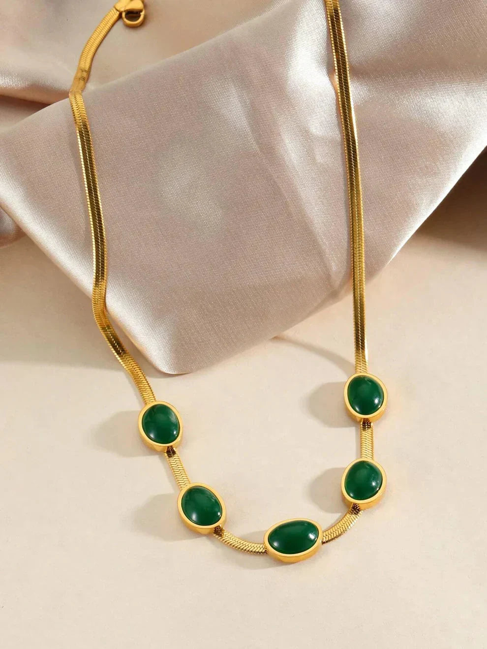 Premium Crystal Necklace Set - Get Free Bracelet & Earrings ✨💎 Buy 1 Get 1 Free